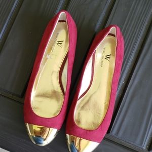 WORTHINGTON FUSHIA SUEDE GOLD TOE FLATS 7.5 M